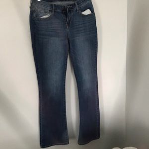 Fit-flare jeans